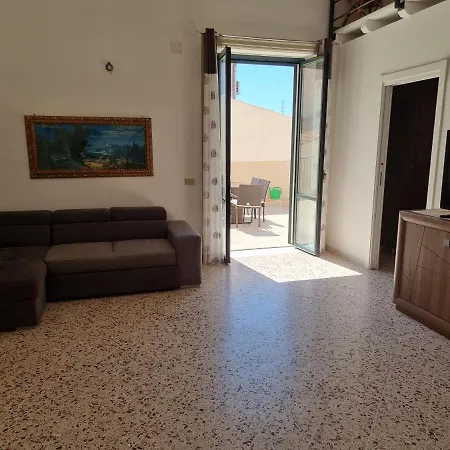 Mandralisca Holidays - Luxury Apartment *